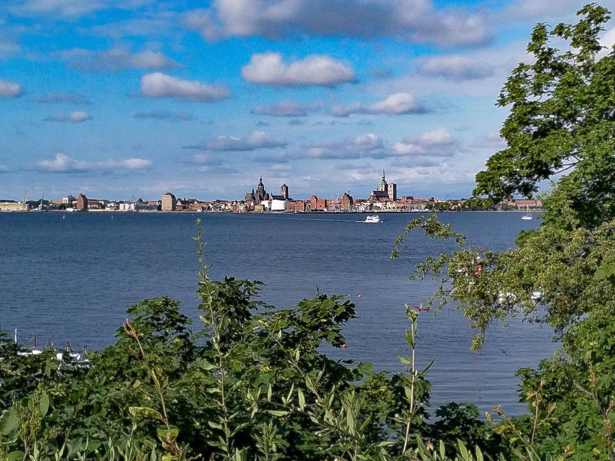 Ferienwohnung Meerblick Og Altefähr Exterior foto